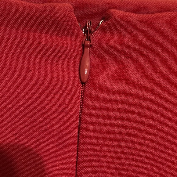 Catos red skirt - Picture 3 of 5